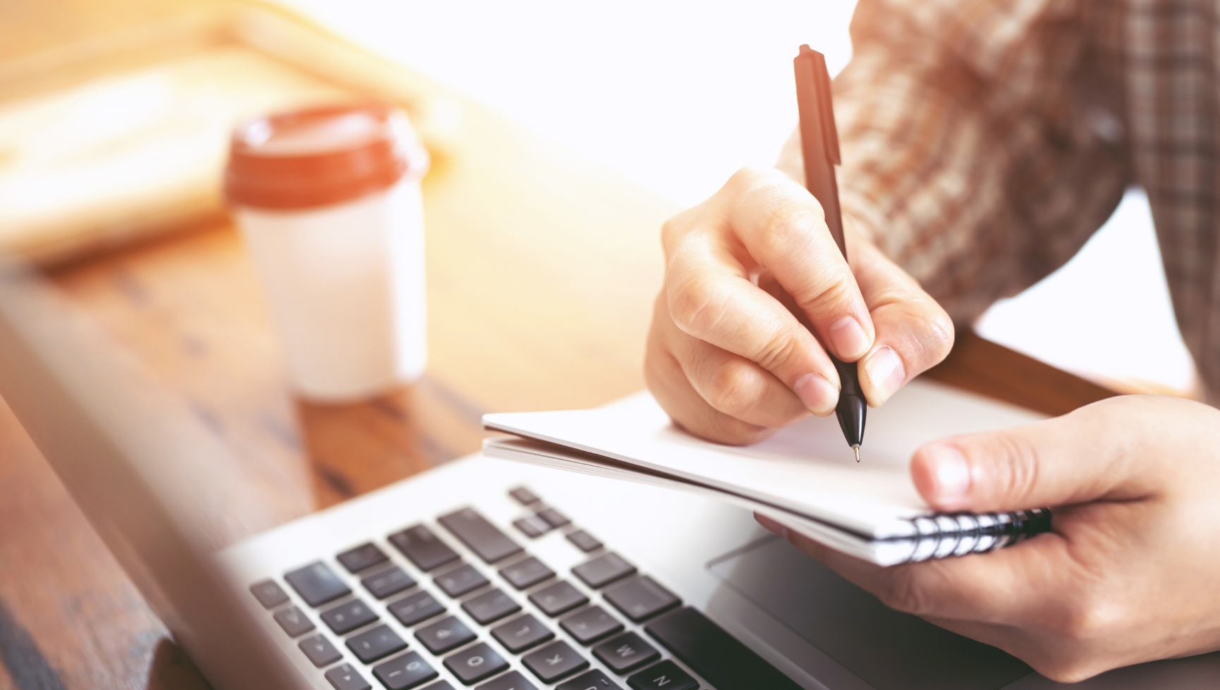 Zastanawiasz się nad szkoleniem BHP online dla pracownika? To dobry wybór!